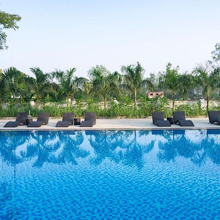 Sterling Stolen Heaven Lonavala Otel Dış mekan fotoğraf