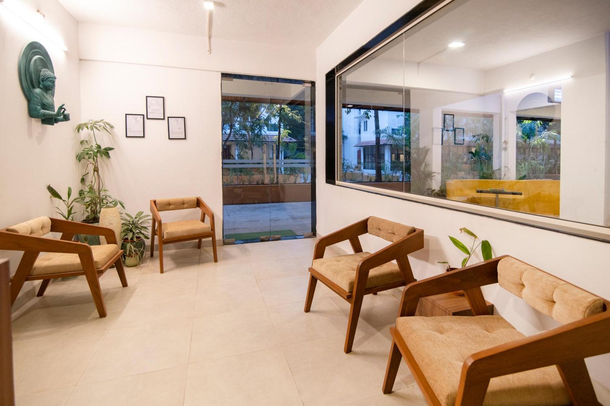 Sterling Stolen Heaven Lonavala Otel Dış mekan fotoğraf