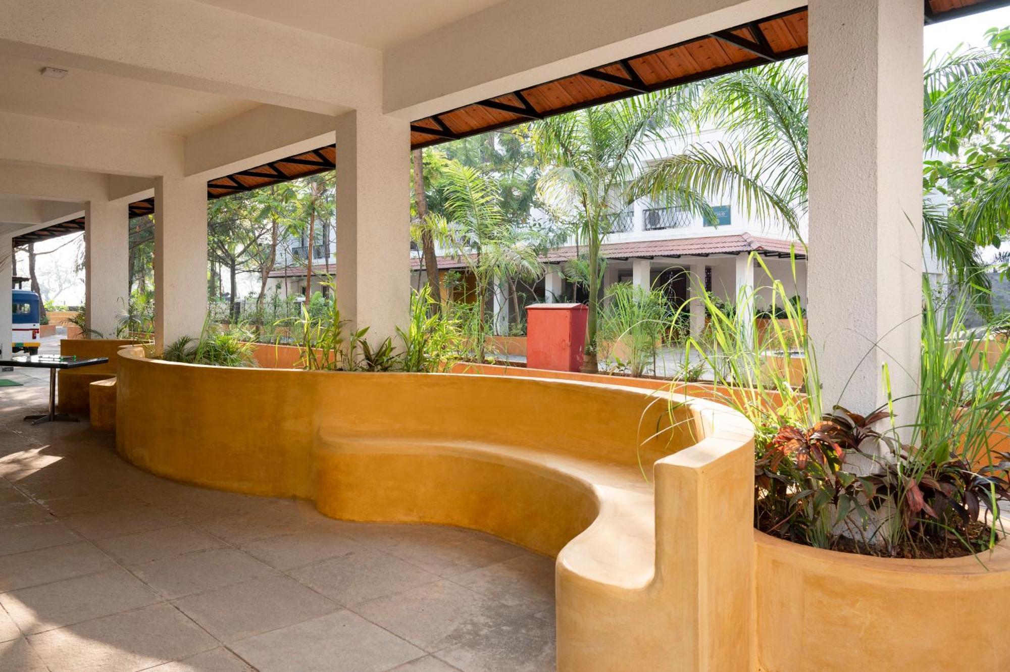 Sterling Stolen Heaven Lonavala Otel Dış mekan fotoğraf